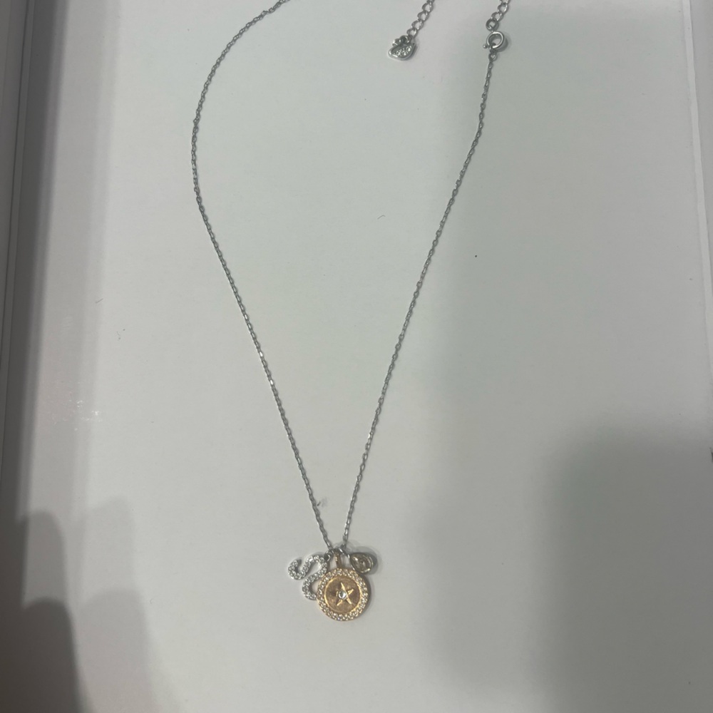 SWAROVSKI LEO NECKLACE